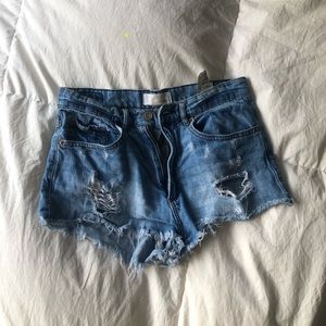 GARAGE jean shorts
